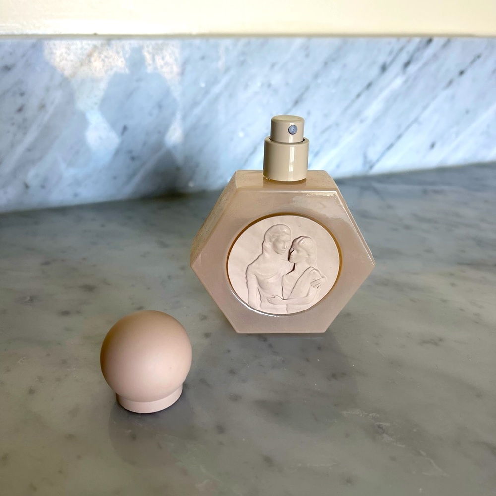 KKW x Kris by KKW Fragrance 1 oz / 30 ml Eau De Parfum